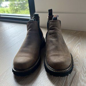 Ariat chelsea boots